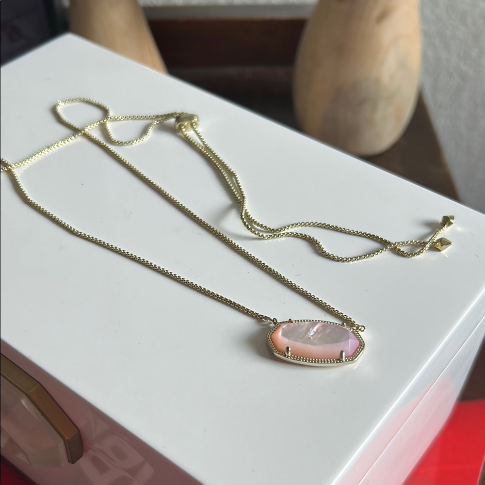 Kendra Scott Delaney Necklace